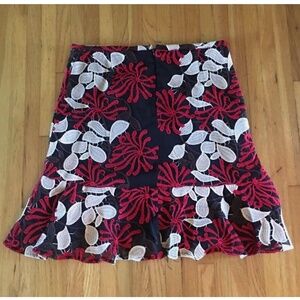 Nanette Lepore Black Red Beige Scallop Skirt Size 10 NWOT